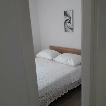 Comfy Split